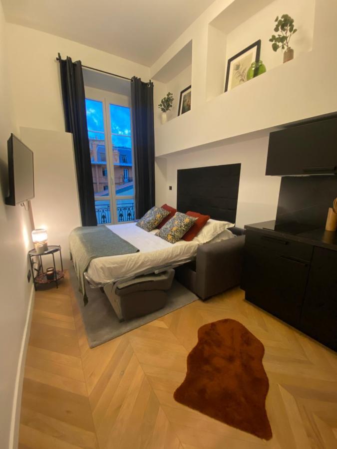 105 B - Tres Beau Studio Avec Mezzanine Refait A Neuf Hyper Centre/ac Nizza